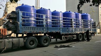 七大工廠儲罐裝車現(xiàn)場圖